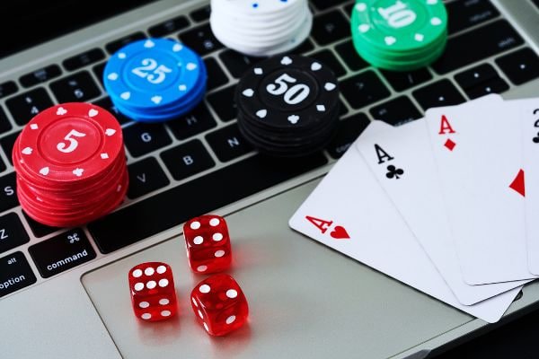 811bet5